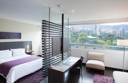 El Castillo Hotel | Hotel bh El Poblado