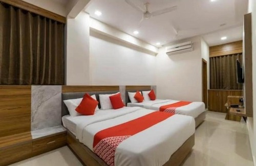 Maninagar Hotel | HOTEL BHAVYA