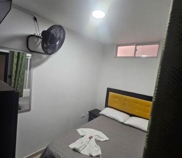 Enciso Hotel | HOTEL BIG BEN MALAGA SANTANDER