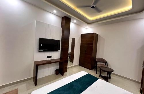Meerut Hotel | Hotel bliss inn & terrace