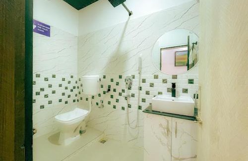Lakhimpur Hotel | Hotel Blue Bird, North Lakhimpur