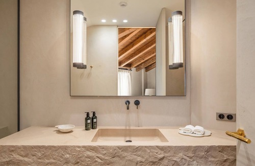 Villamayor de Monjardin Hotel | Hotel Boutique Mirador de Deyo
