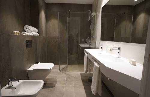 Navarrete Hotel | Hotel-Bodegas FyA