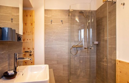 Spluegen Hotel | Hotel Bodenhaus