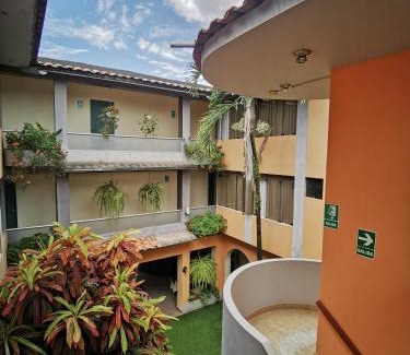 Rioja Hotel | Hotel Bombonaje