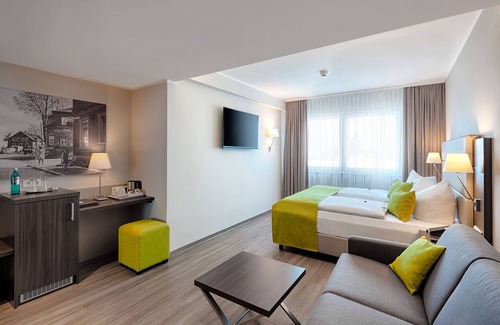 Oberasbach Hotel | hotel bomonti Nürnberg West