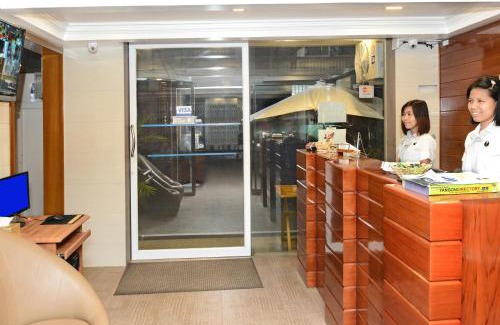 Chinatown Hotel | Hotel Bond
