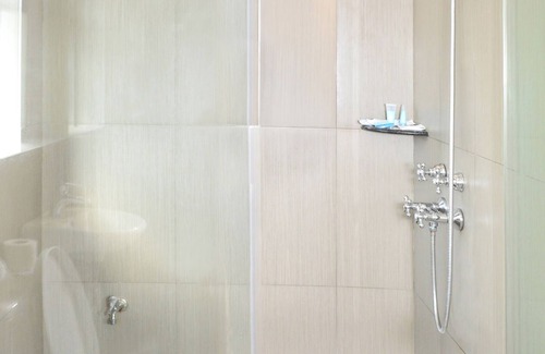 Chinatown Hotel | Hotel Bond