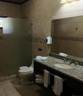 Cachi Hotel | Hotel Boutique Casona del Cafetal and Lakeside Restaurant