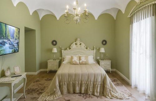 Medina de las Torres Hotel | Hotel Boutique iulia 5 Estrellas