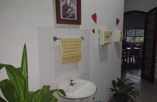 Sacra Familia do Tingua Hotel | HOTEL SACRA FAMILIA