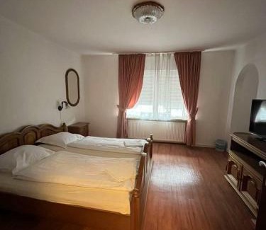 Mechernich Hotel | Hotel Breitenbenden