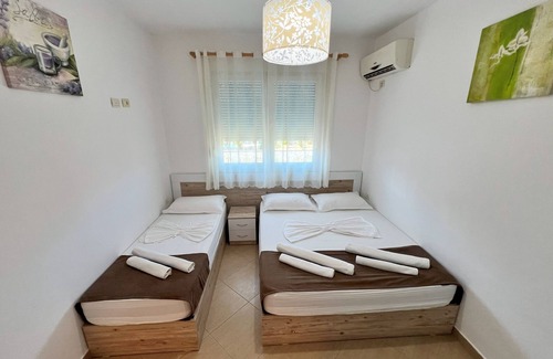 Velipoje Hotel | Hotel Brian