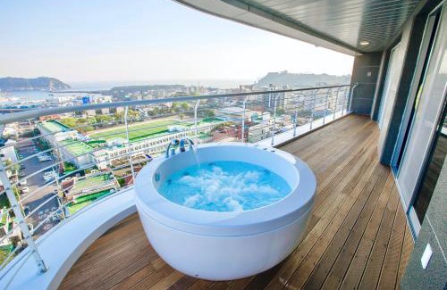 Songsan-dong Hotel | Hotel bridge Seogwipo
