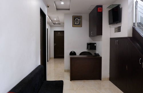 Girgaon Hotel | Hotel Briteway