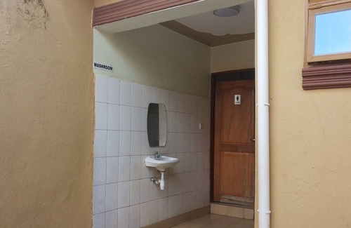 Adjumani Hotel | Hotel Bucolic Heritage