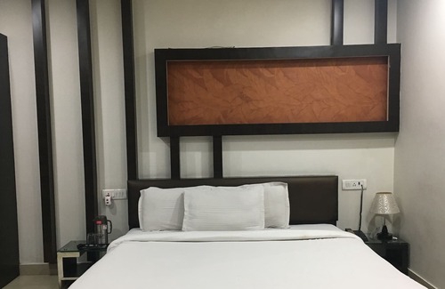 Jhansi Hotel | Hotel Bundelkhand Pride