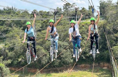 Arcabuco Cabin | Hotel, Bungalows, Chalet y Cabañas Aventura Park Villa De Leyva La Periquera