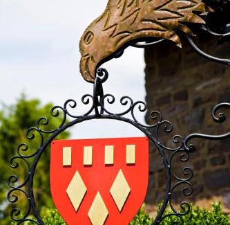 Alf Hotel | Hotel Burg Arras