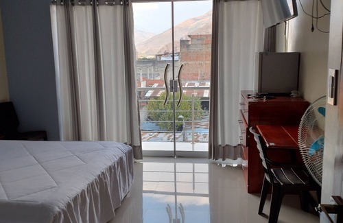 Quillabamba Hotel | HOTEL BURJ KHALIFA
