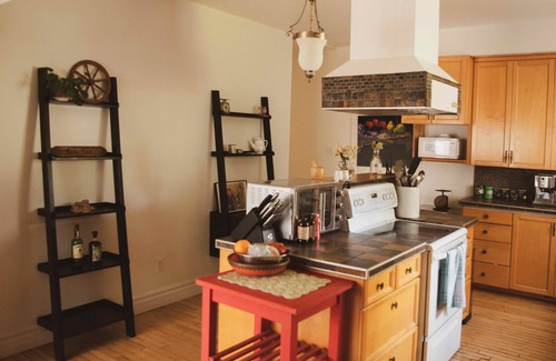 Saint-Adrien House | Hotel