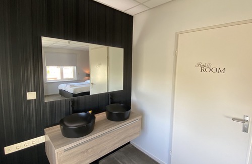 Sluiskil Hotel | Hotel Café Restaurant Dallinga