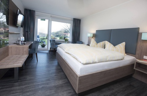 Neuenkirchen-Vorden Hotel | Hotel Café Wahlde