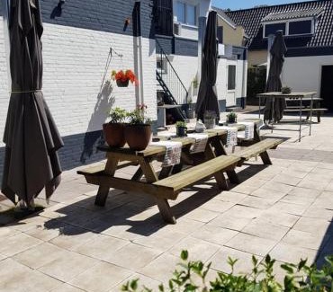 Urmond Hotel | Hotel-Cafe Knoors-Meeks Stein Urmond