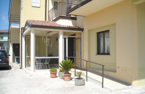Lagonegro Hotel | Hotel Caimo Bed-Breakfast