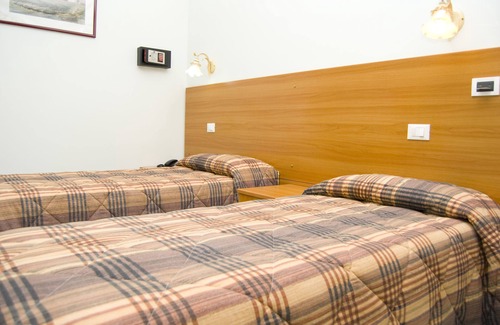 Ariccia Hotel | Hotel California