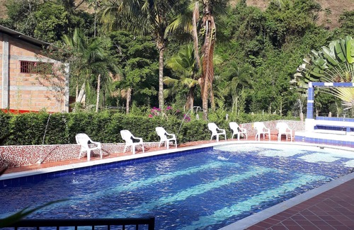 Betania Hotel | Hotel Campestre La Playa