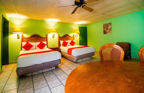 Downtown Guadalajara Hotel | Hotel Canada