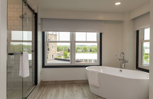 Canandaigua Hotel | Hotel Canandaigua, Tapestry Collection by Hilton