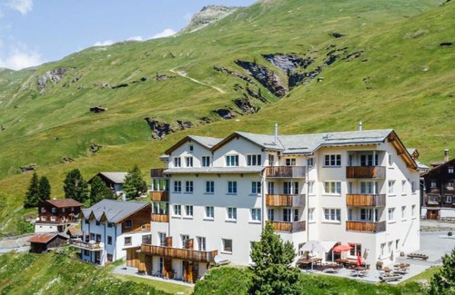 Cresta Hotel | Hotel Capetta