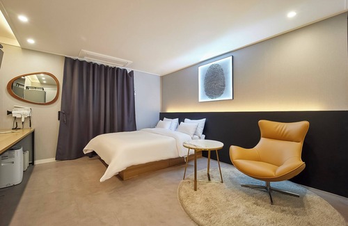 Bupyeong Hotel | HOTEL CARLTON