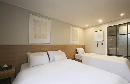 Bupyeong Hotel | HOTEL CARLTON