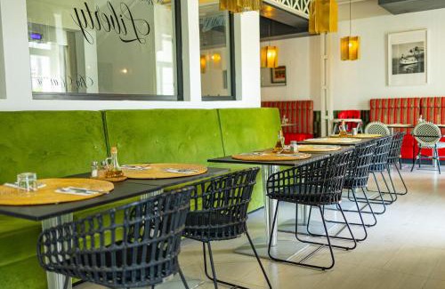 Ville Nouvelle Hotel | Hotel Carlton