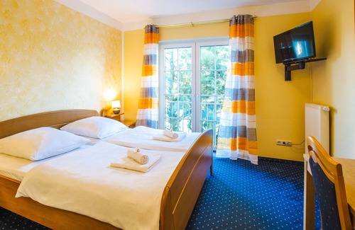Effeld Hotel | Hotel CASA Altstadt