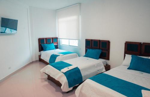 Esmeraldas Hotel | Hotel Casa Arnaldo "Esmeraldas"