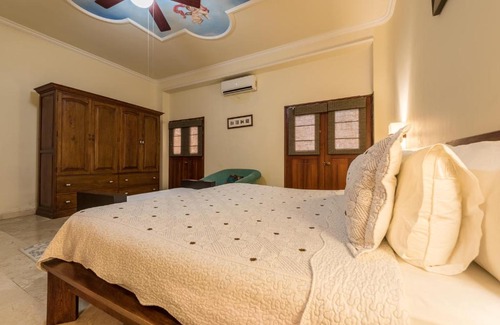 Manga Hotel | Hotel Casa Castel By GB Collection