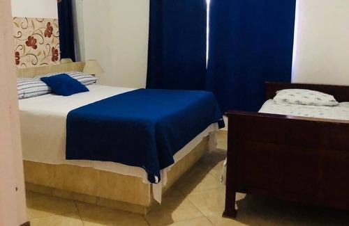 Pedernales House | Hotel Casa Oasis