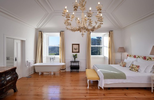 Nossa Senhora da Anunciada Hotel | Hotel Casa Palmela