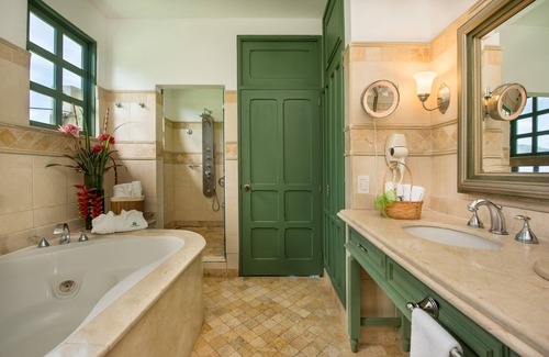 La Suiza Hotel | Hotel Casa Turire