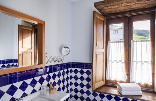 Medio Cudeyo Hotel | Hotel Casona de Hermosa