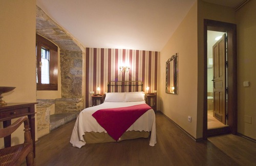 Salas Hotel | Hotel Castillo de Valdés Salas