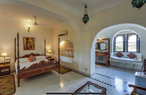 Chittorgarh Hotel | Hotel Castle Bijaipur