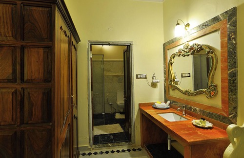 Chittorgarh Hotel | Hotel Castle Bijaipur