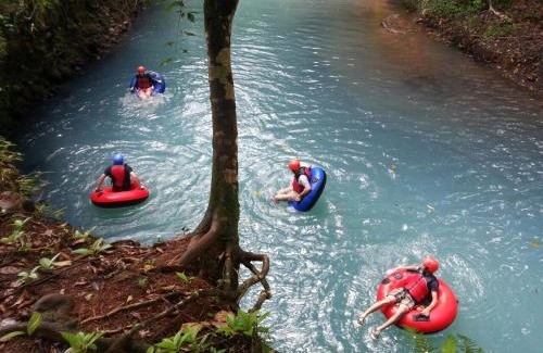 Katira Hotel | Hotel Catarata Río Celeste