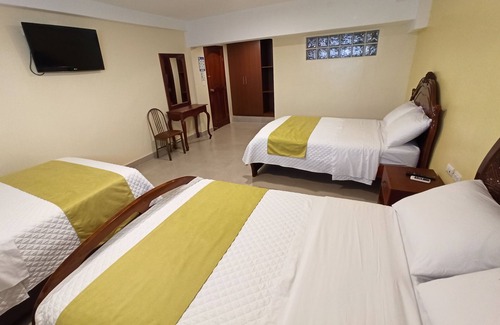 Esmeraldas Hotel | Hotel Cayapas Esmeraldas