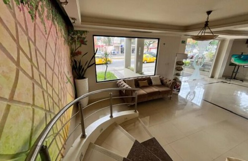 Portoviejo Hotel | Hotel Ceibo Real